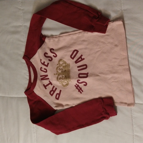 6/$15 Size 2t princess squad long sleeve t-shirt - Picture 14 of 14